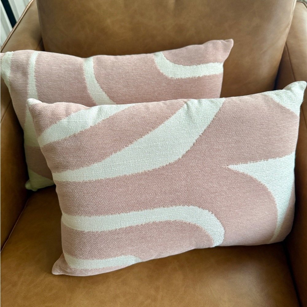 NWOT Threshold Linework Jacquard Blush Pink & Cream Accent pillows (2)